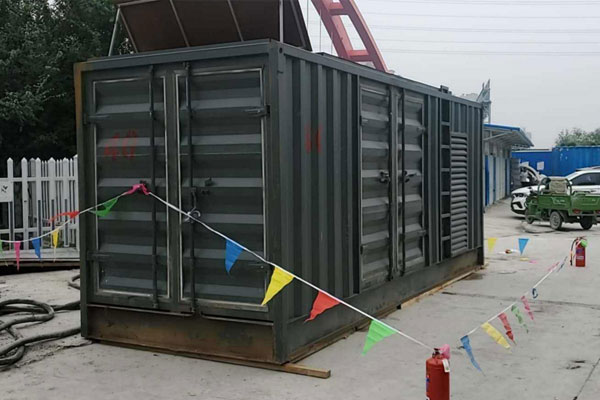 远安发电机租赁空气滤清器多久更换一次?
